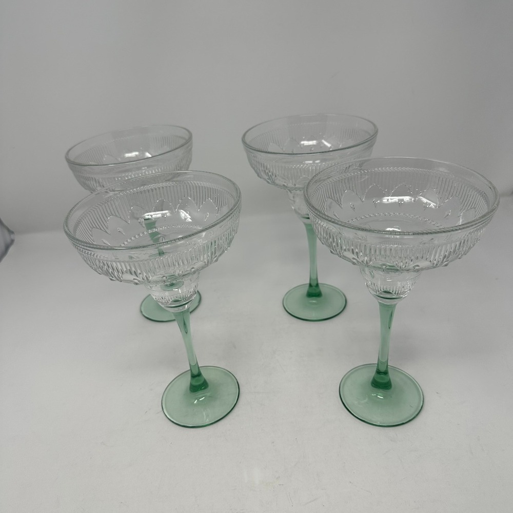 Cristal d'Arques Durand Margarita Glasse Green Embossed Stemmed Set of 4
